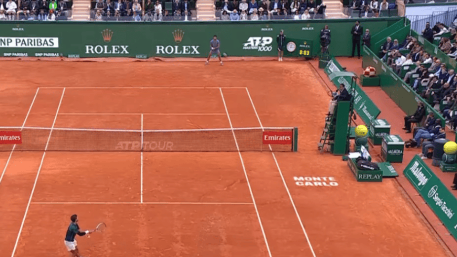 开云平台-网球大师赛：传奇选手再度问鼎王座