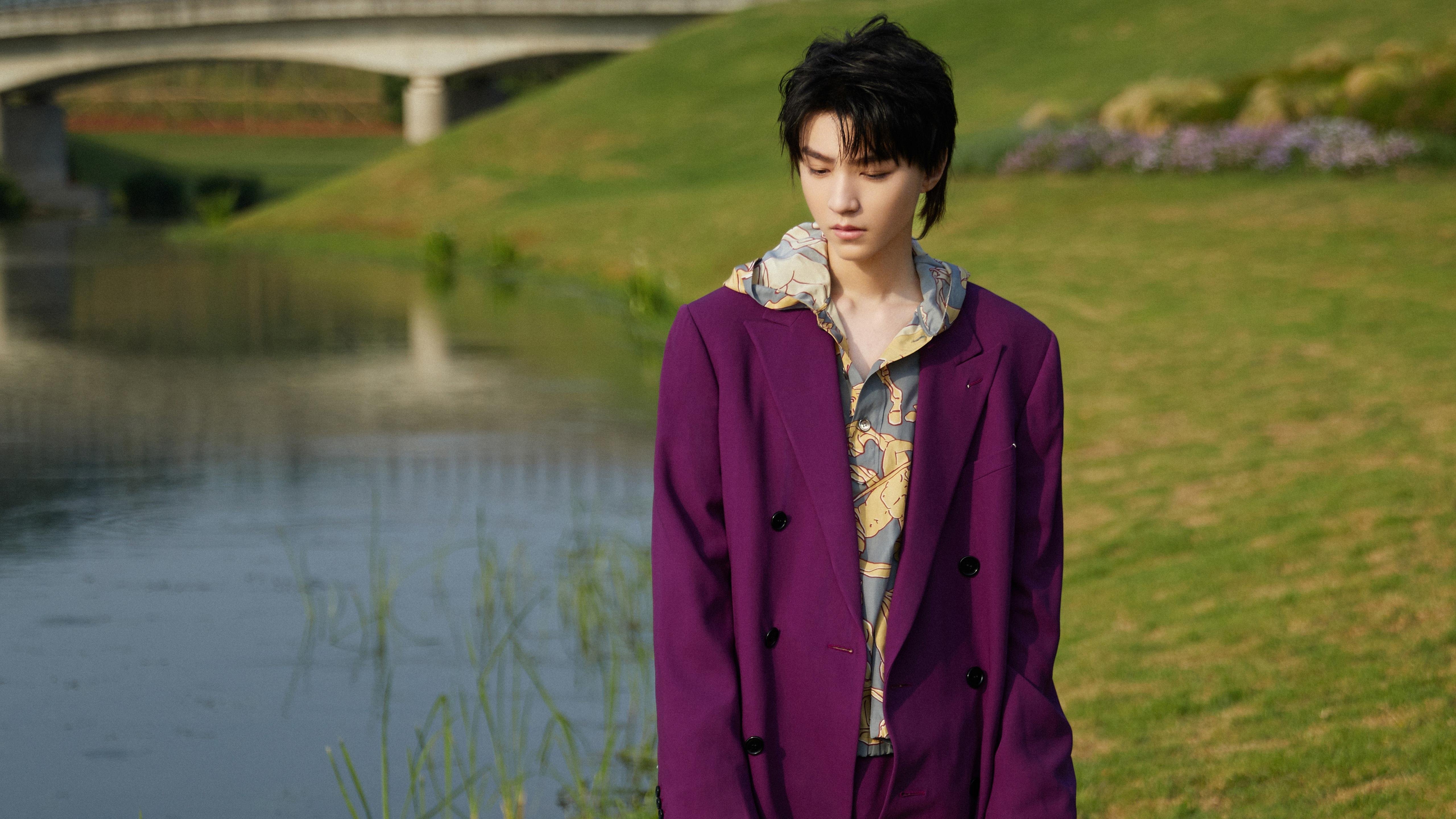 【精彩瞬间】运动员演练最炫防守牌技,防守标准动作