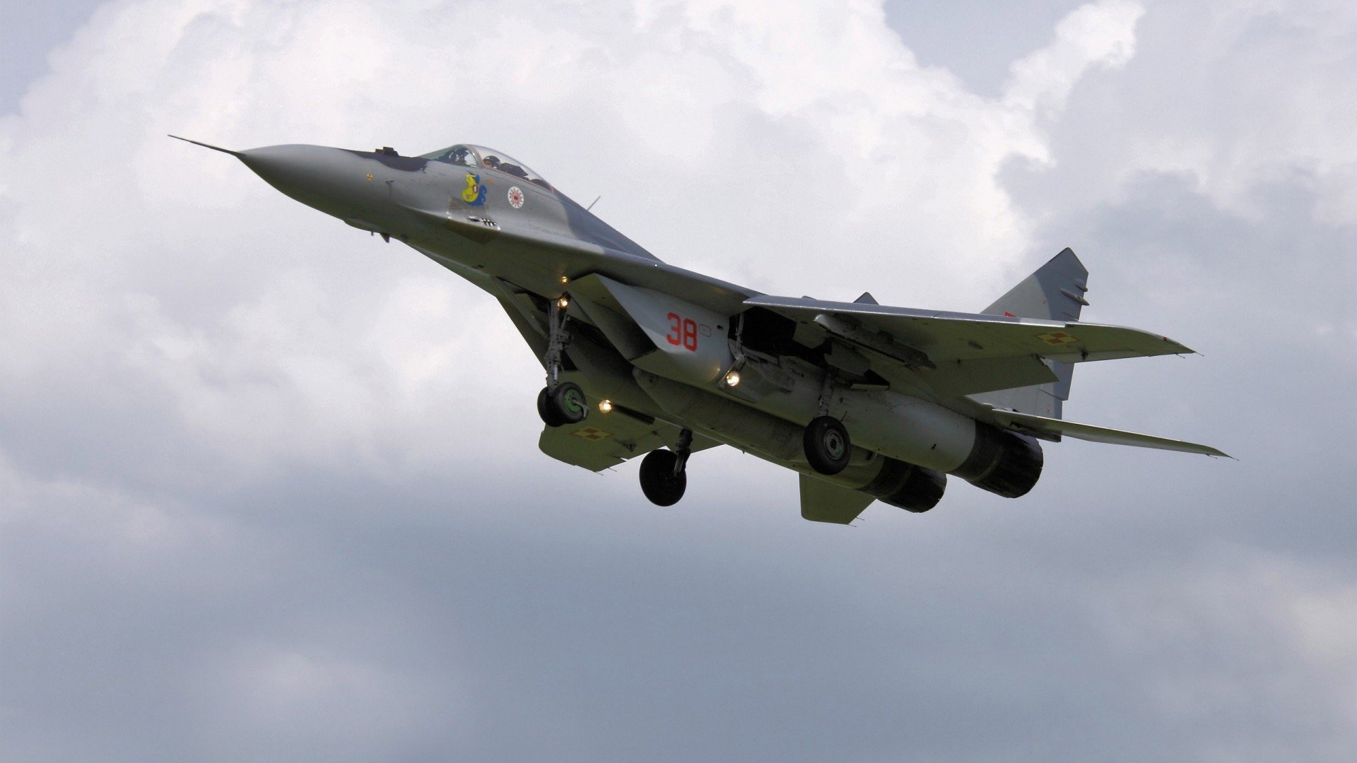 墨西哥教练:我们不是来滑雪的,是来踢球的,墨西哥教练_我们不是来滑雪的,是来踢球的