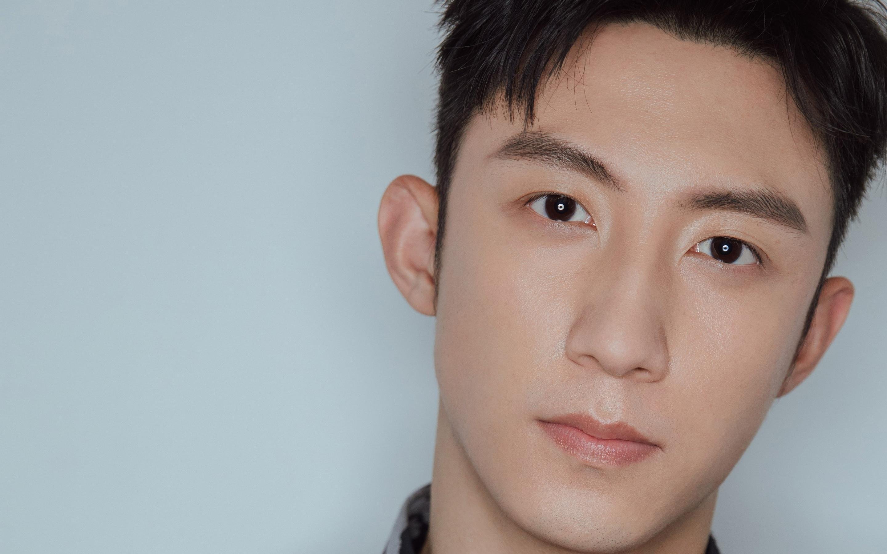 开云全站-福特：凭借敏锐的场上嗅觉，成功帮助全黑队解锁对方防线，福特suv黑色